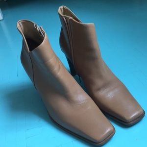 luca ferri collection heeled boots!